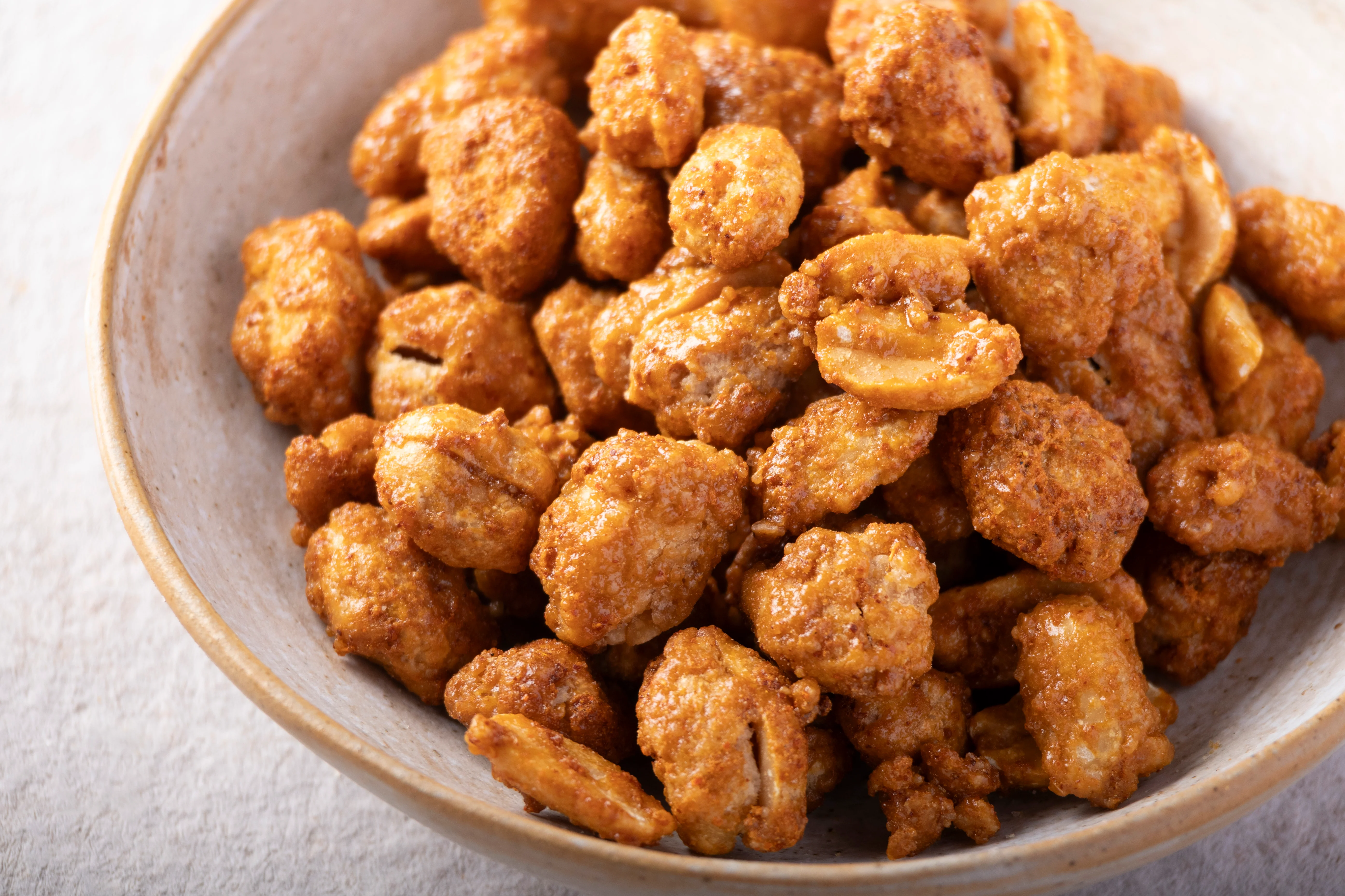 Chilli Honey Caramelised Peanuts - Image 3