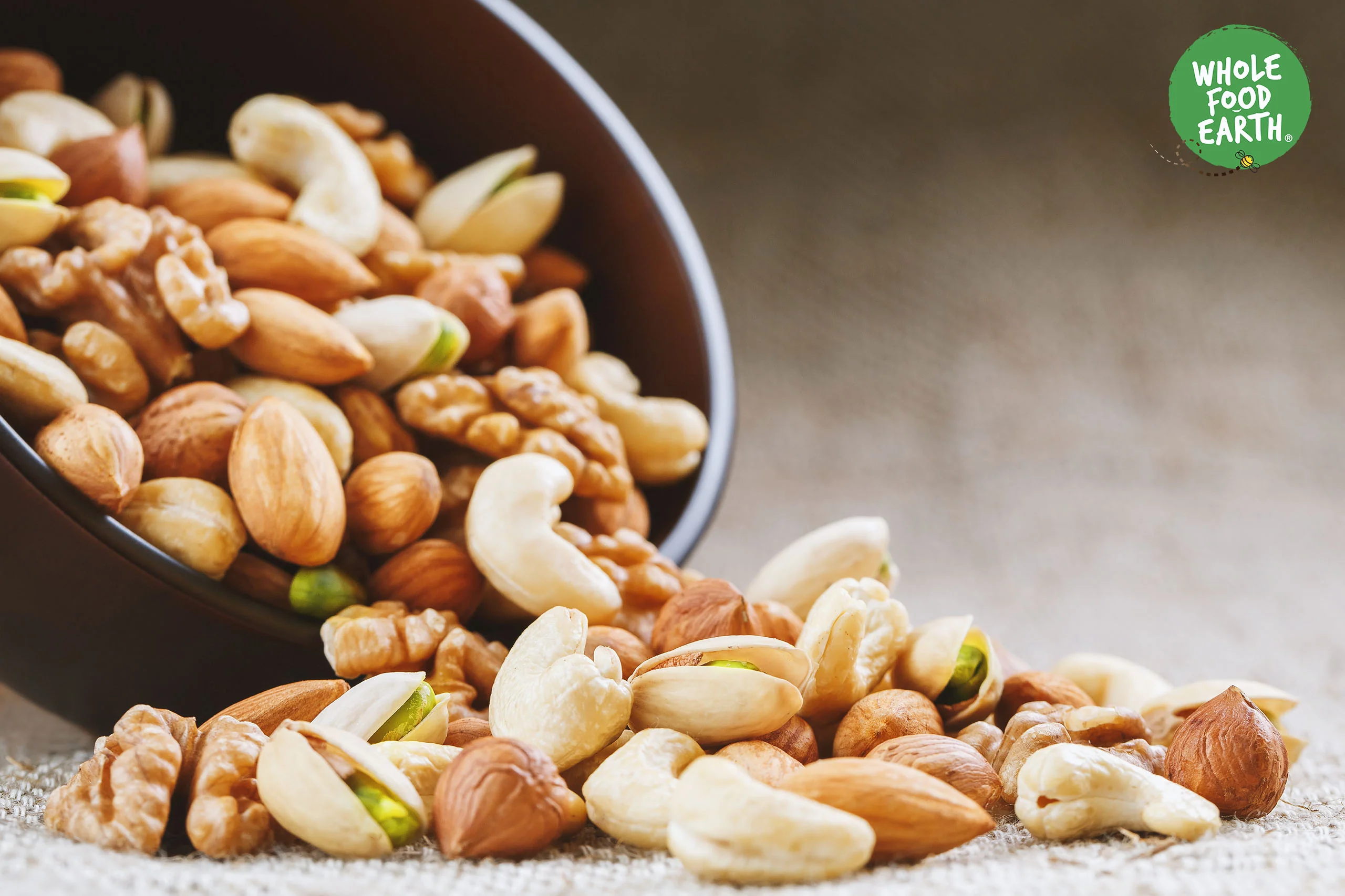 Light Walnuts - 80% Halves - Image 3