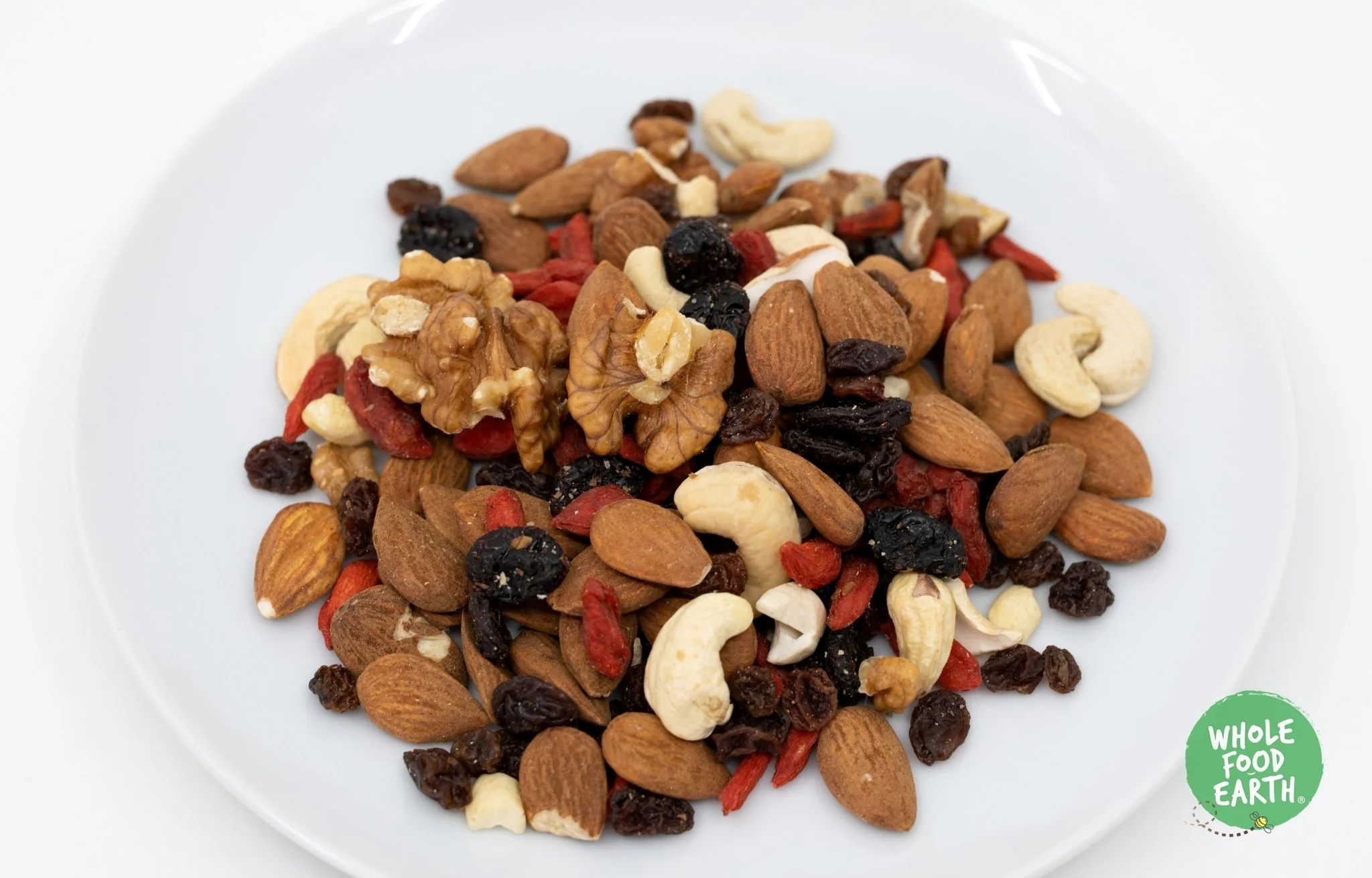 Premium Fruits & Nuts Mix For Cakes - Image 3